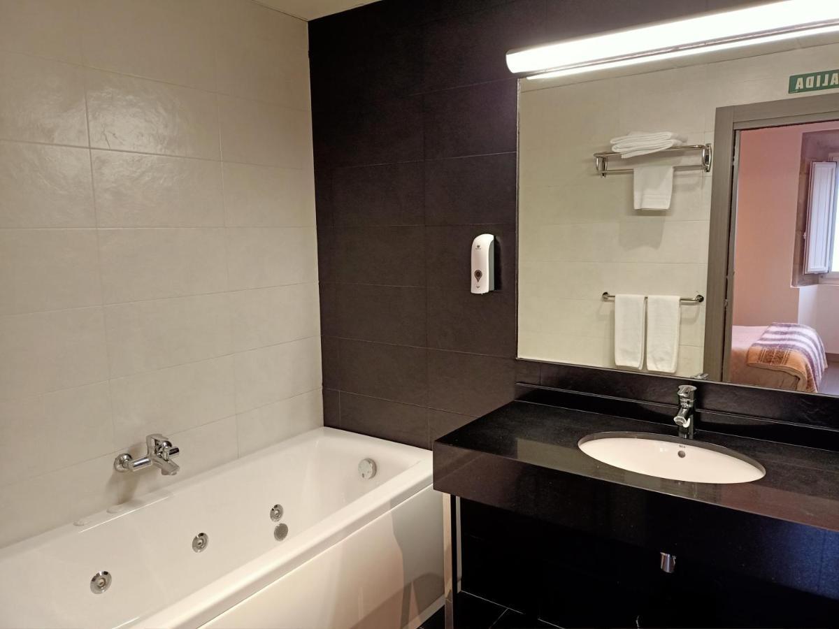 Ituren Tresanea Apartamentos מראה חיצוני תמונה