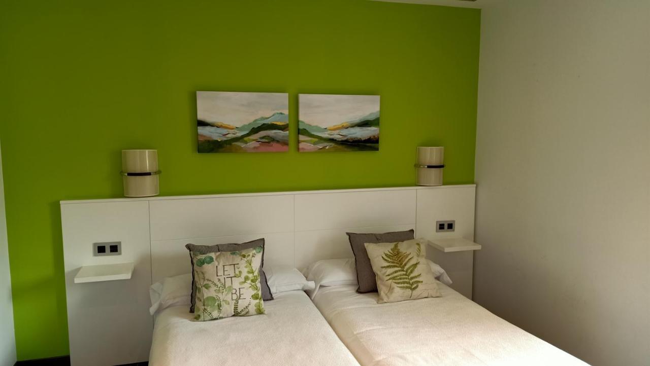 Ituren Tresanea Apartamentos מראה חיצוני תמונה