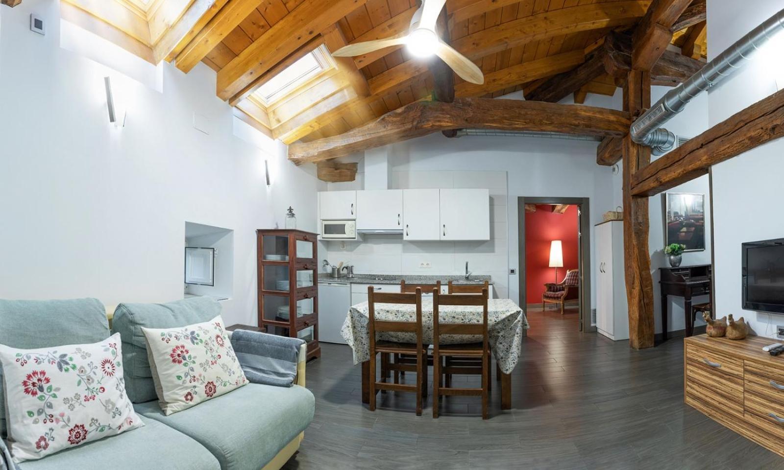 Ituren Tresanea Apartamentos מראה חיצוני תמונה