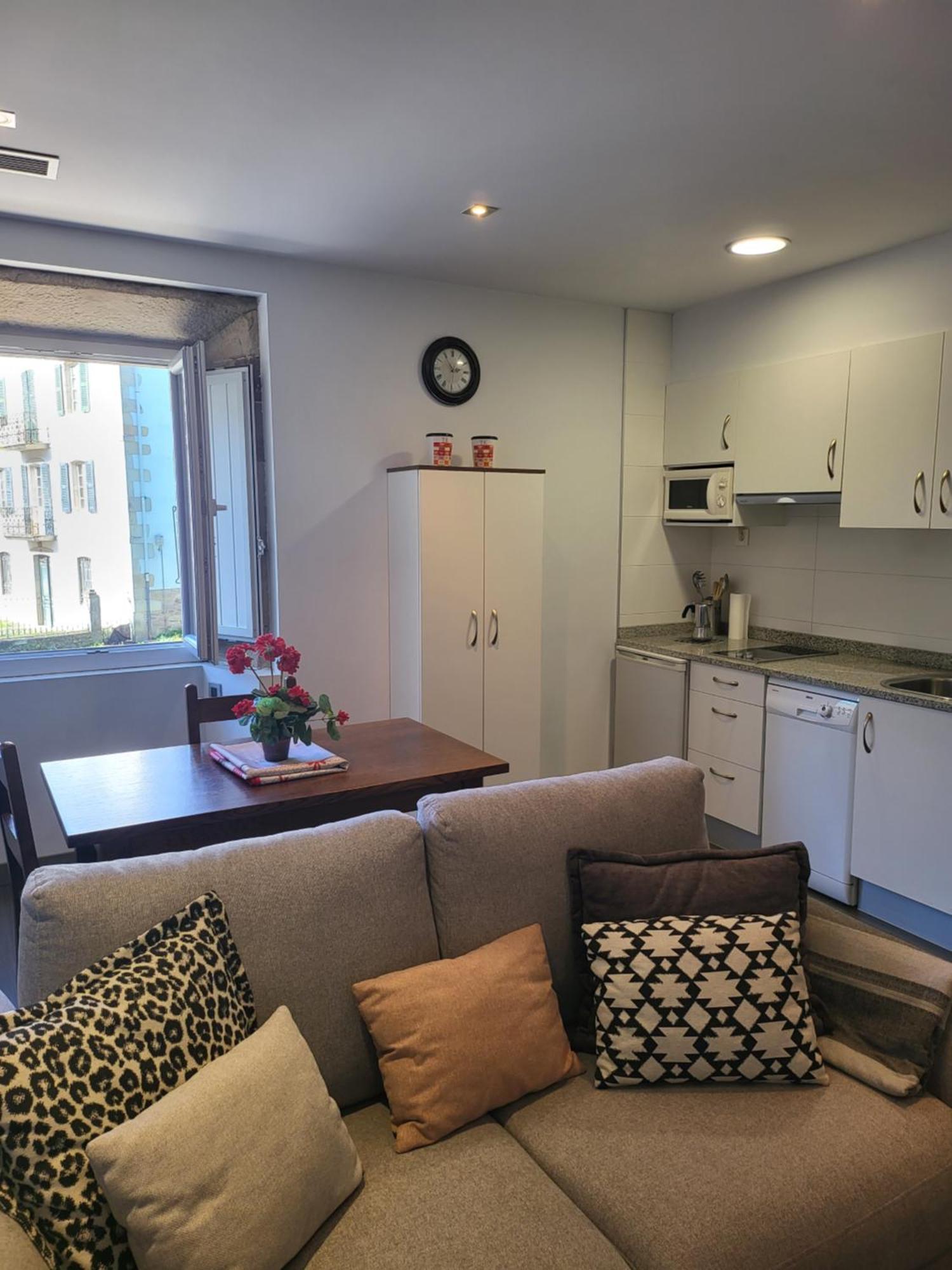 Ituren Tresanea Apartamentos מראה חיצוני תמונה